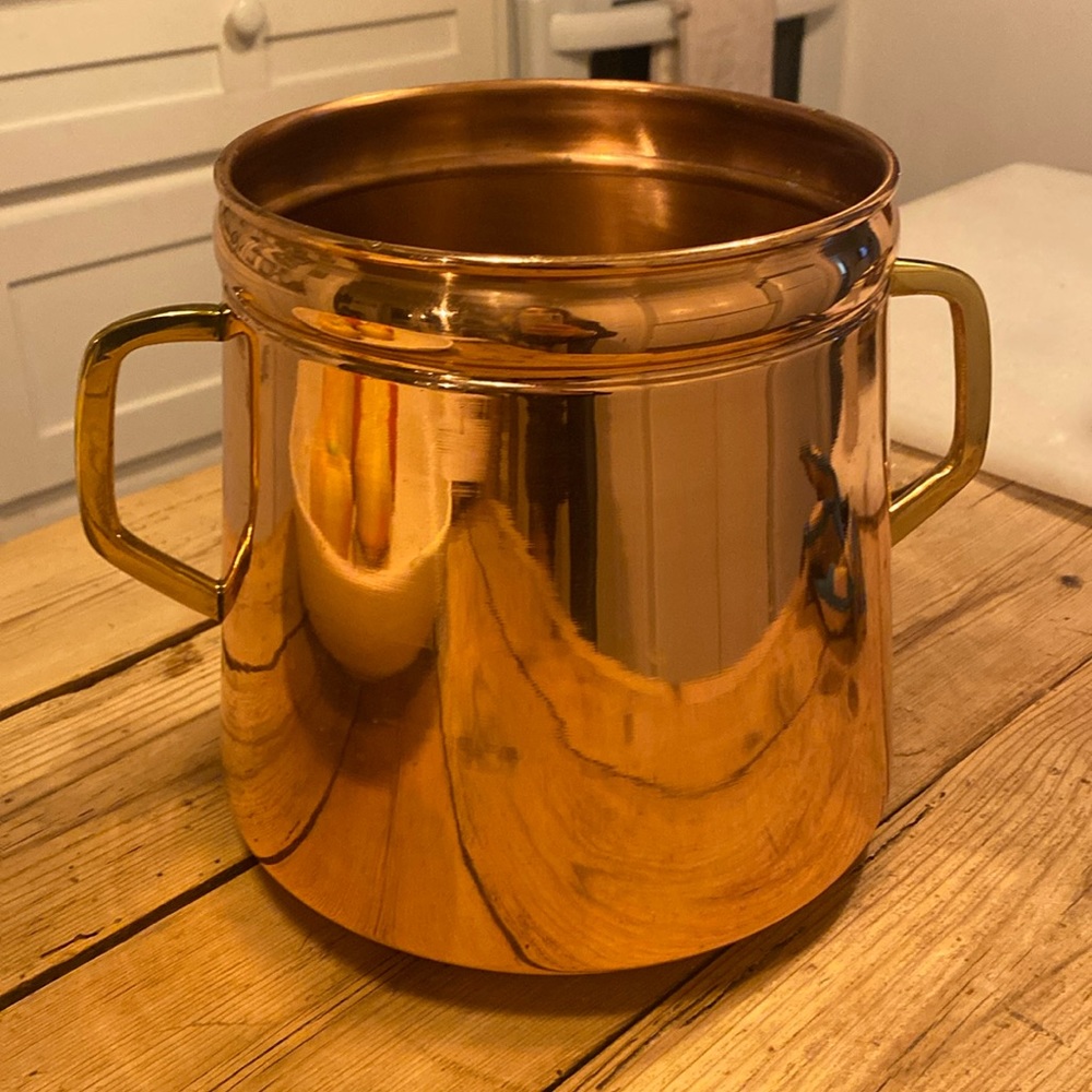Galley & Fen Copper Planter